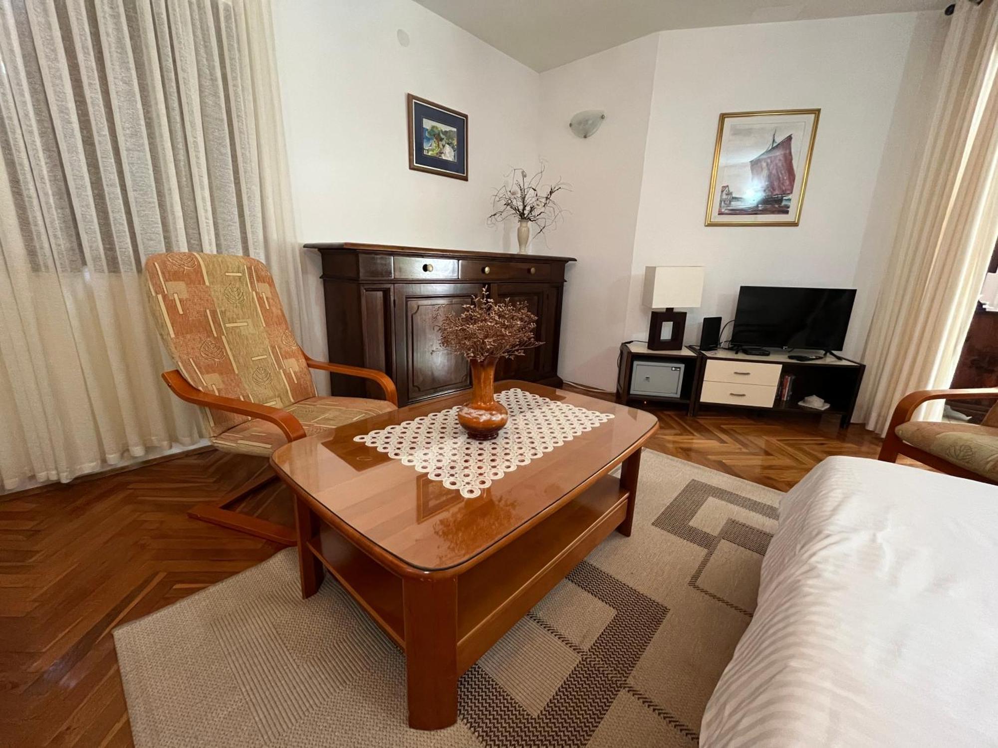 Apartman Mladenka Supetar Luaran gambar