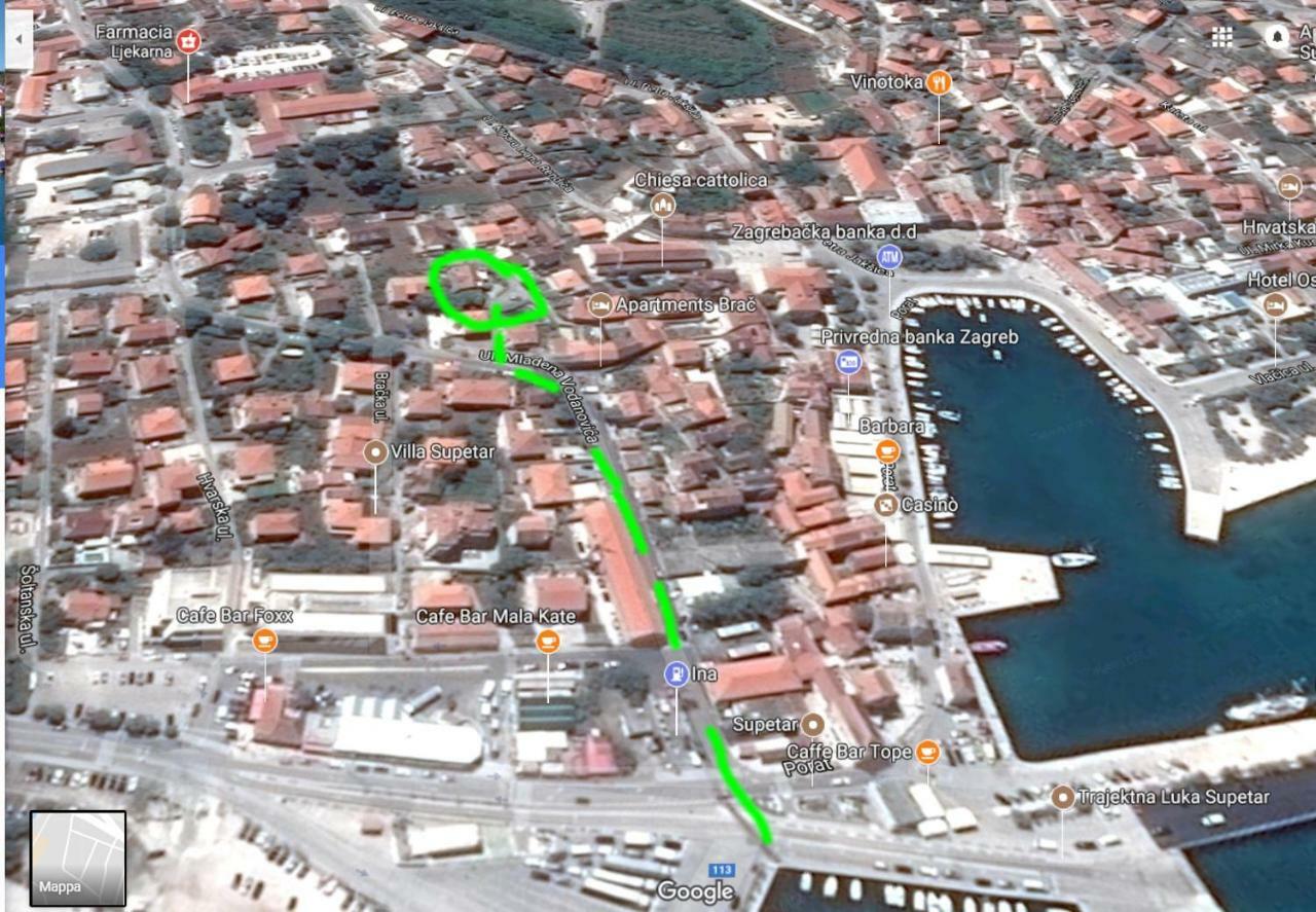 Apartman Mladenka Supetar Luaran gambar